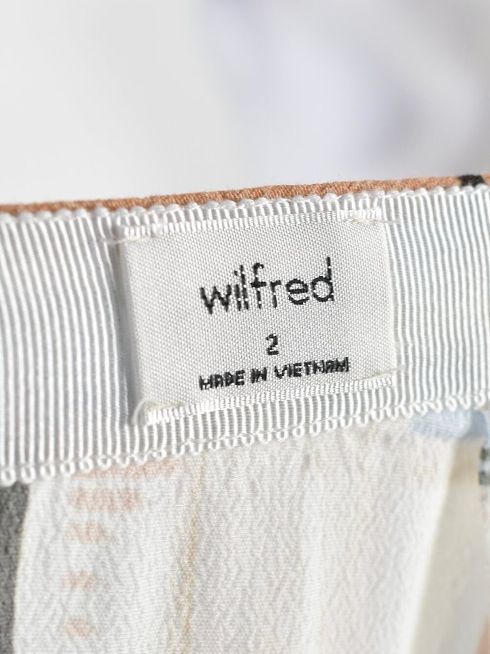 Aritzia Wilfred Midi Skirt in Cream Abstract Plaid - 2 - Picture 7 of 7